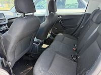 Peugeot 208 1.2i puretech style, 2018 - afbeelding 9 van  23