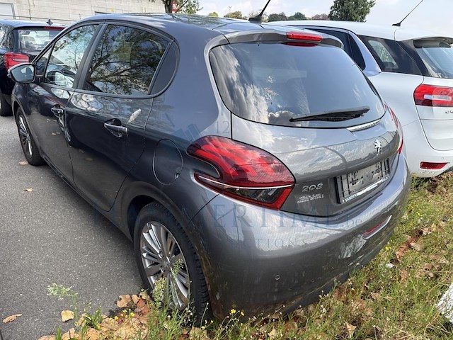 Peugeot 208 1.2i puretech style, 2018 - afbeelding 20 van  23