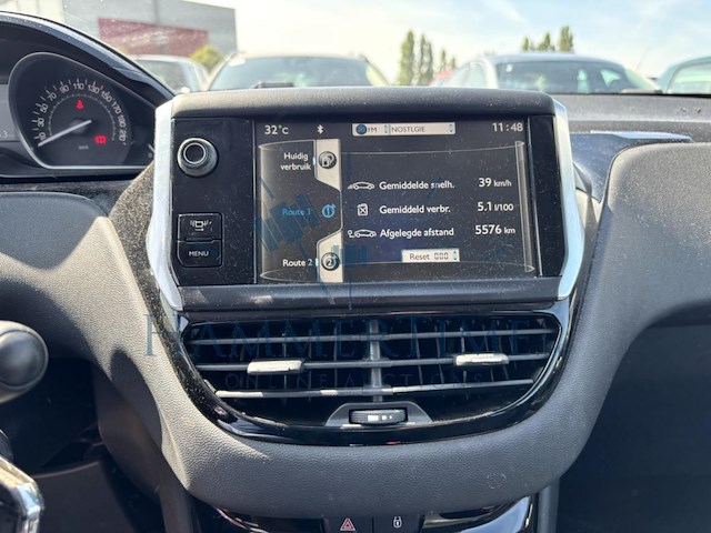 Peugeot 208 1.4 hdi allure, 2013 - afbeelding 15 van  37
