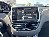 Peugeot 208 1.4 hdi allure, 2013 - afbeelding 15 van  37