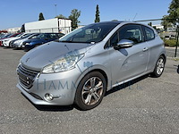 Peugeot 208 1.4 hdi allure, 2013 - afbeelding 1 van  37
