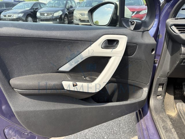 Peugeot 208 1.6 bluehdi like, 2017 - afbeelding 31 van  33