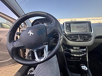 Peugeot 208 1.6i allure 120 at, 2014 - afbeelding 4 van  33