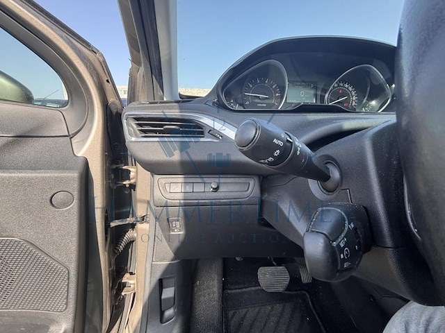 Peugeot 208 1.6i allure 120 at, 2014 - afbeelding 11 van  33