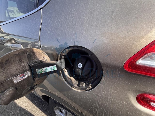 Peugeot 208 1.6i allure 120 at, 2014 - afbeelding 14 van  33