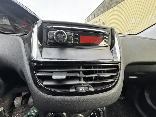 Peugeot 208, 2014 - afbeelding 4 van  33