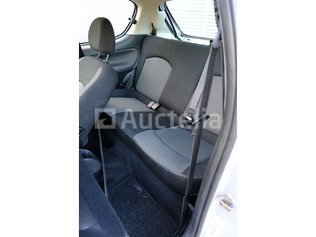 Peugeot 208 auto - afbeelding 2 van  35