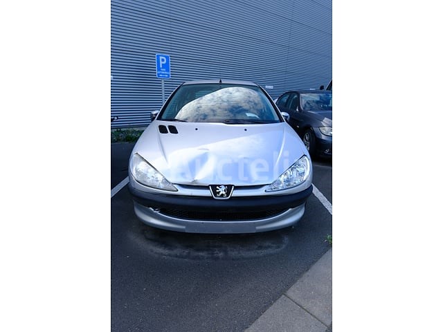 Peugeot 208 auto - afbeelding 4 van  35