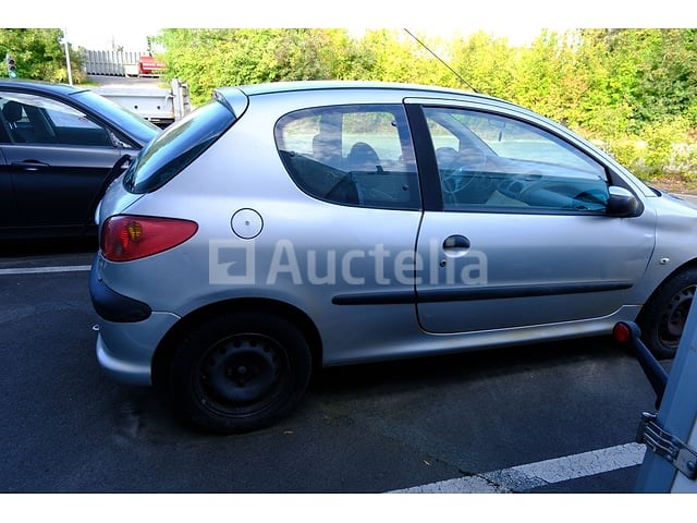 Peugeot 208 auto - afbeelding 1 van  35