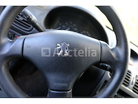 Peugeot 208 auto - afbeelding 19 van  35