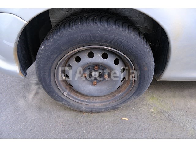 Peugeot 208 auto - afbeelding 24 van  35