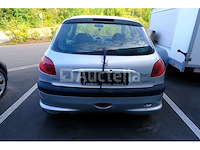 Peugeot 208 auto - afbeelding 33 van  35