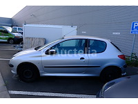 Peugeot 208 auto - afbeelding 35 van  35
