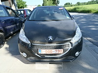 Peugeot 208, enkel voor vergunninghouders en erkende centra voor verschroting - afbeelding 2 van  8