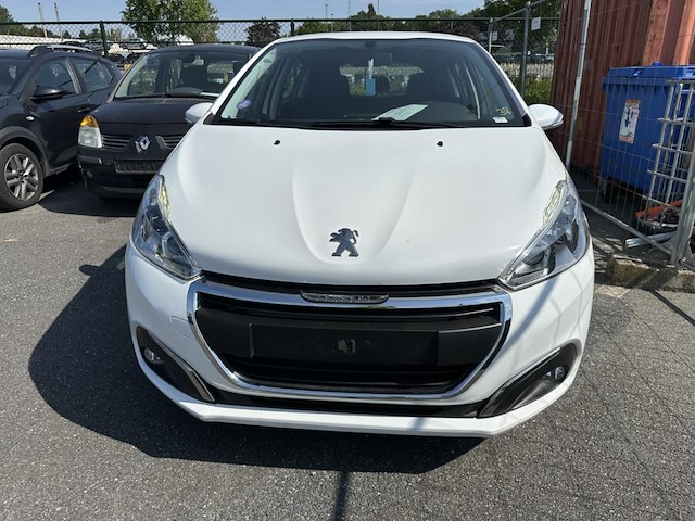 Peugeot 208 luxury puretech 82 , 2018 - afbeelding 12 van  32