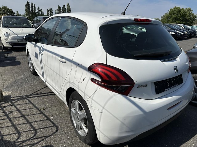 Peugeot 208 luxury puretech 82 , 2018 - afbeelding 29 van  32
