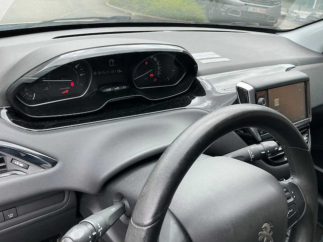 Peugeot 208 personenauto - afbeelding 15 van  27