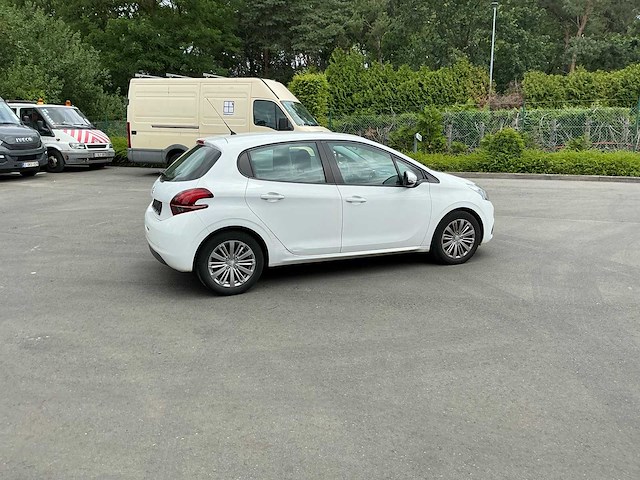Peugeot 208 personenauto - afbeelding 21 van  22
