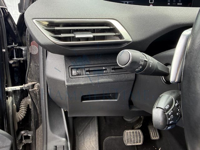 Peugeot 3008 1.5 bluehdi allure (eu6.2) 130 at, 2018 - afbeelding 11 van  34