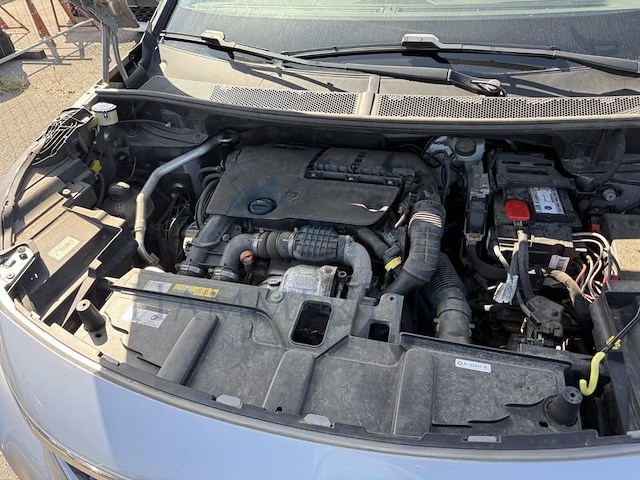 Peugeot 3008 1.6 bluehdi allure, 2017 - afbeelding 19 van  27