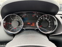 Peugeot 3008 1.6 bluehdi style, 2016 - afbeelding 4 van  32