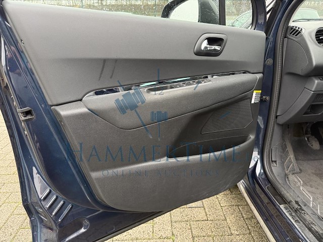 Peugeot 3008 1.6 bluehdi style, 2016 - afbeelding 30 van  32