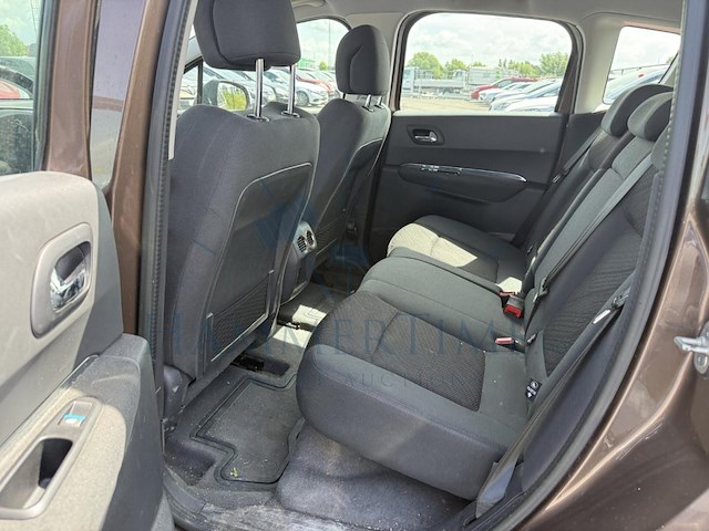 Peugeot 3008 1.6i access,2014 - afbeelding 13 van  36