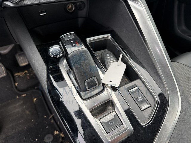 Peugeot 3008 bluehdi allure pack 130 at, 2021 - afbeelding 6 van  30