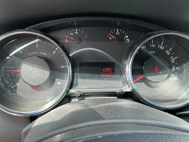 Peugeot 3008 personenauto - afbeelding 5 van  9