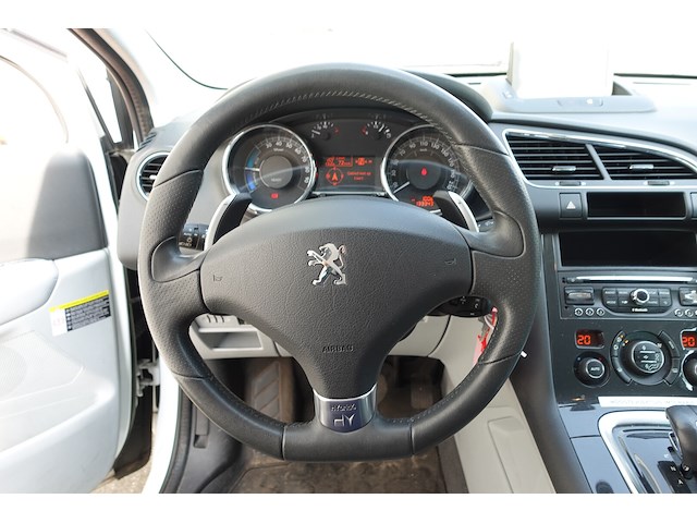 Peugeot 3008 - afbeelding 25 van  26