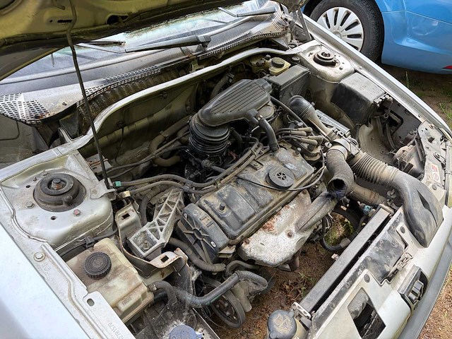 Peugeot 306 oldtimer - afbeelding 21 van  33