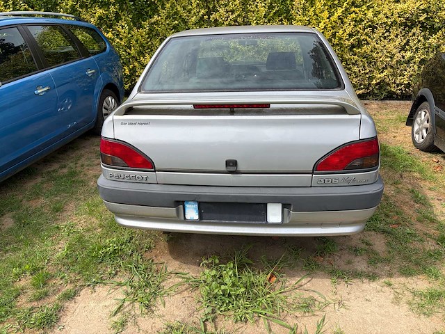 Peugeot 306 oldtimer - afbeelding 28 van  33