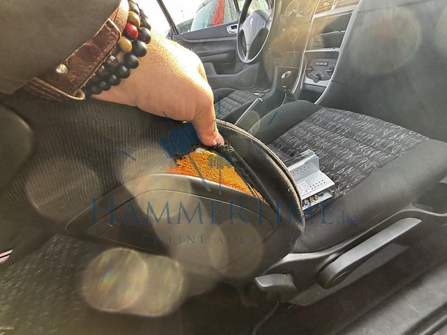 Peugeot 307 1.4i xr, 2003 - afbeelding 18 van  27