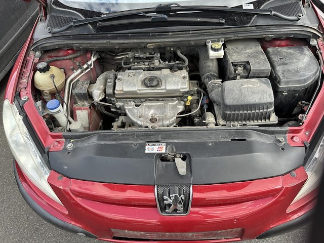Peugeot 307 1.4i xr,2003 - afbeelding 14 van  34