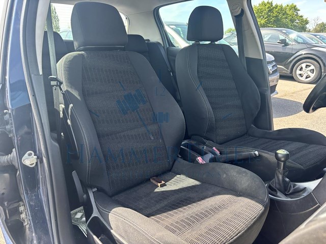 Peugeot 307 1.6 hdi d-sign, 2008 - afbeelding 27 van  39