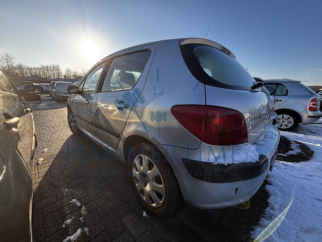 Peugeot 307 1.6i 16v xs 110 at, 2004 - afbeelding 31 van  34