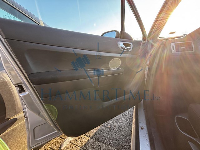 Peugeot 307 1.6i 16v xs 110 at, 2004 - afbeelding 32 van  34