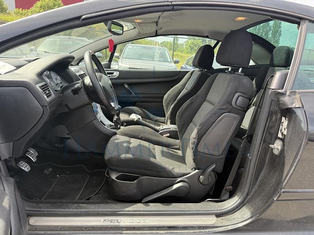Peugeot 307 cc 1.6i 16v dynamique,2005 - afbeelding 30 van  30