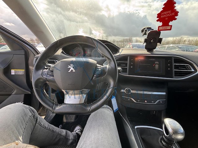 Peugeot 308 1 2 puretech style eu6, 2019 - afbeelding 5 van  34