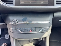 Peugeot 308 1.2 puretech active, 2018 - afbeelding 7 van  32