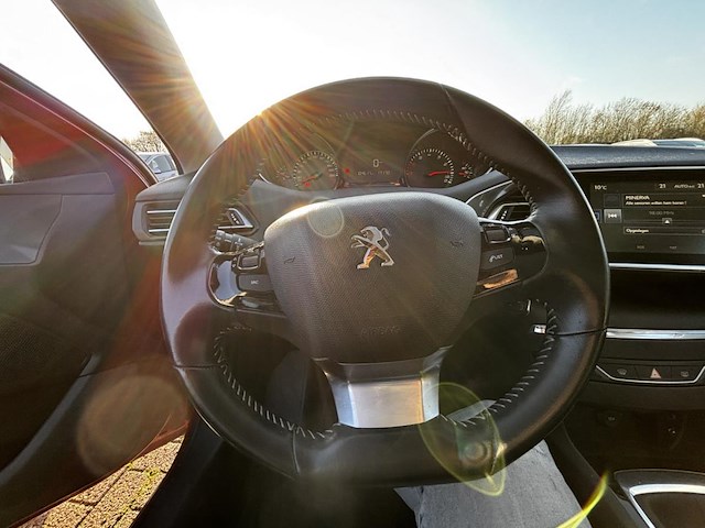 Peugeot 308 1.2 puretech active stt, 2015 - afbeelding 6 van  25