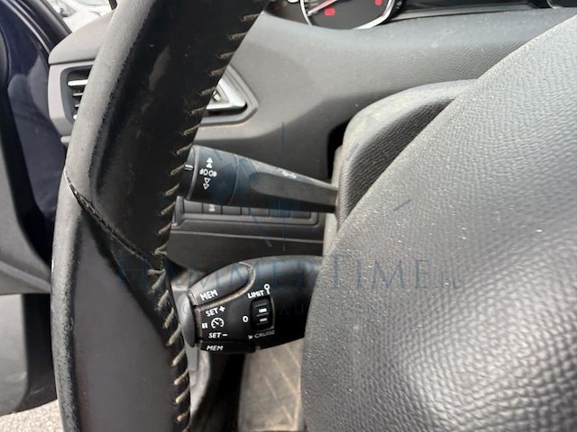 Peugeot 308 1.2 puretech allure, 2018 - afbeelding 13 van  40