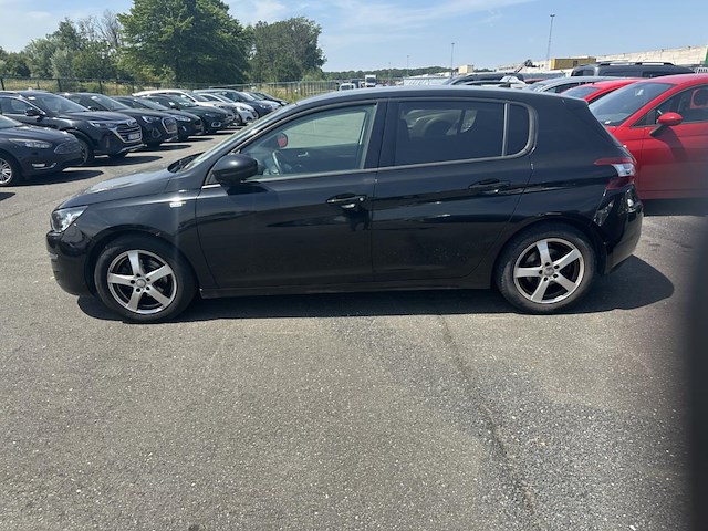 Peugeot 308 1.2 puretech base 82, 2017 - afbeelding 32 van  33