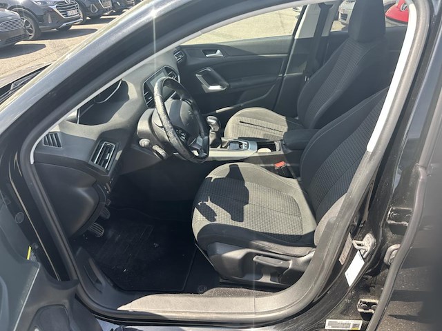 Peugeot 308 1.2 puretech base 82, 2017 - afbeelding 33 van  33