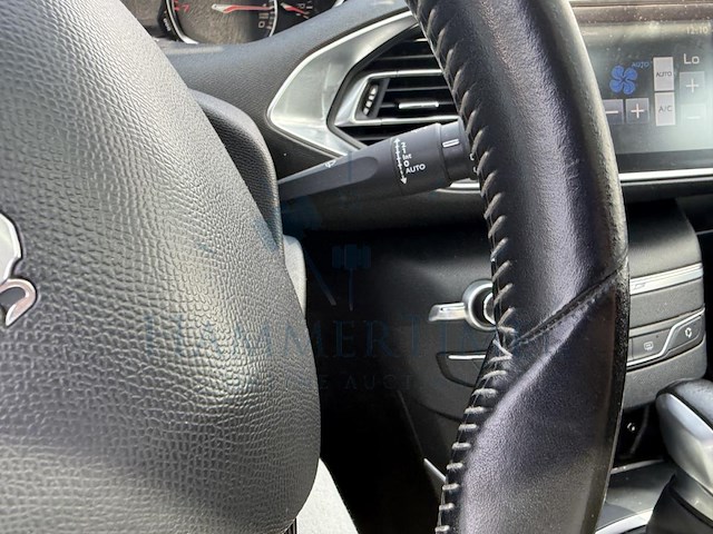 Peugeot 308 1.2 puretech feline stt 130 at, 2015 - afbeelding 6 van  33
