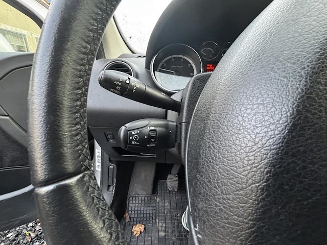 Peugeot 308, 2007 - afbeelding 8 van  30