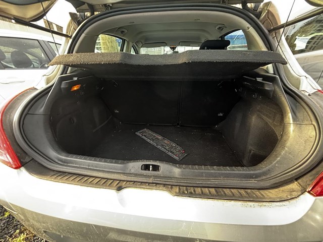 Peugeot 308, 2008 - afbeelding 11 van  29