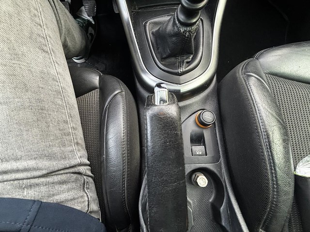 Peugeot 308, 2009 - afbeelding 7 van  30