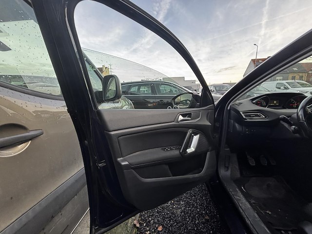 Peugeot 308, 2015 - afbeelding 27 van  29