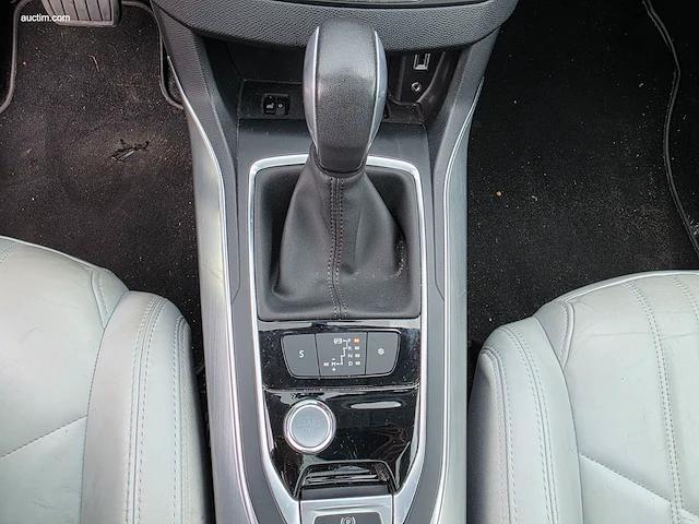 Peugeot 308 blue hdi 2016 - afbeelding 11 van  57